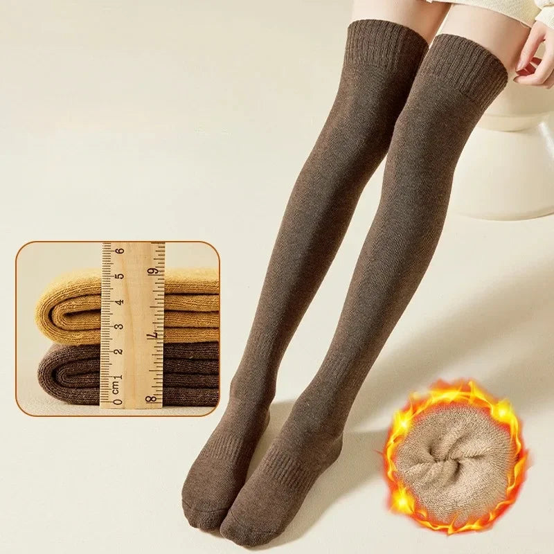 Chaussettes longues chaudes d'hiver